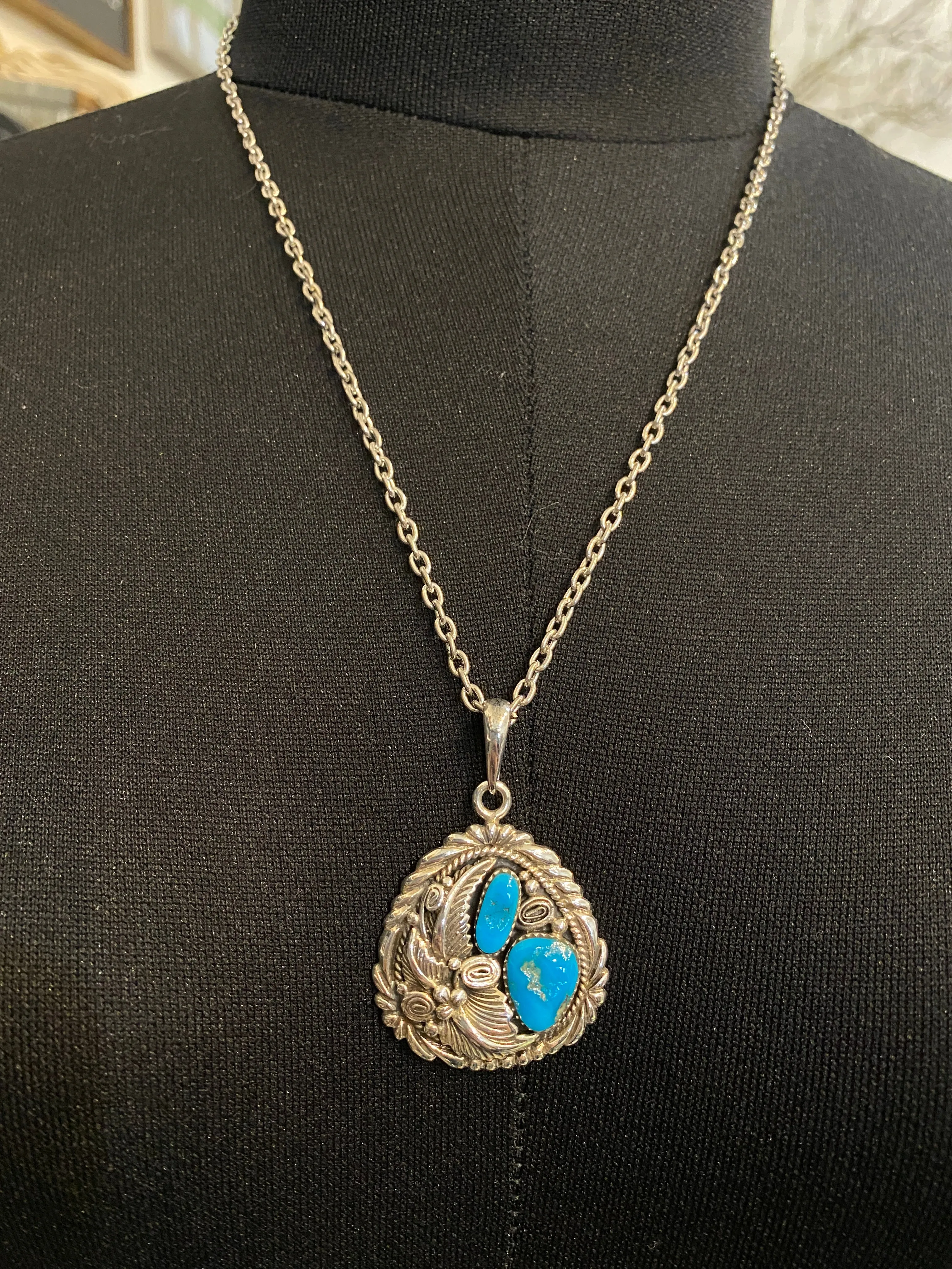 Beautiful Turquoise Charm Pendant with Link Chain Necklace