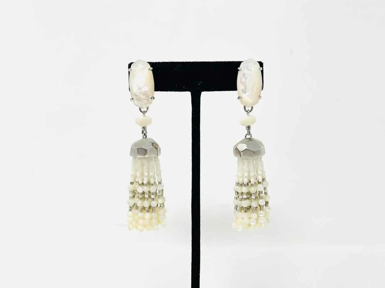 Kendra Scott Silver/White Drop Beaded Jewelry Earrings