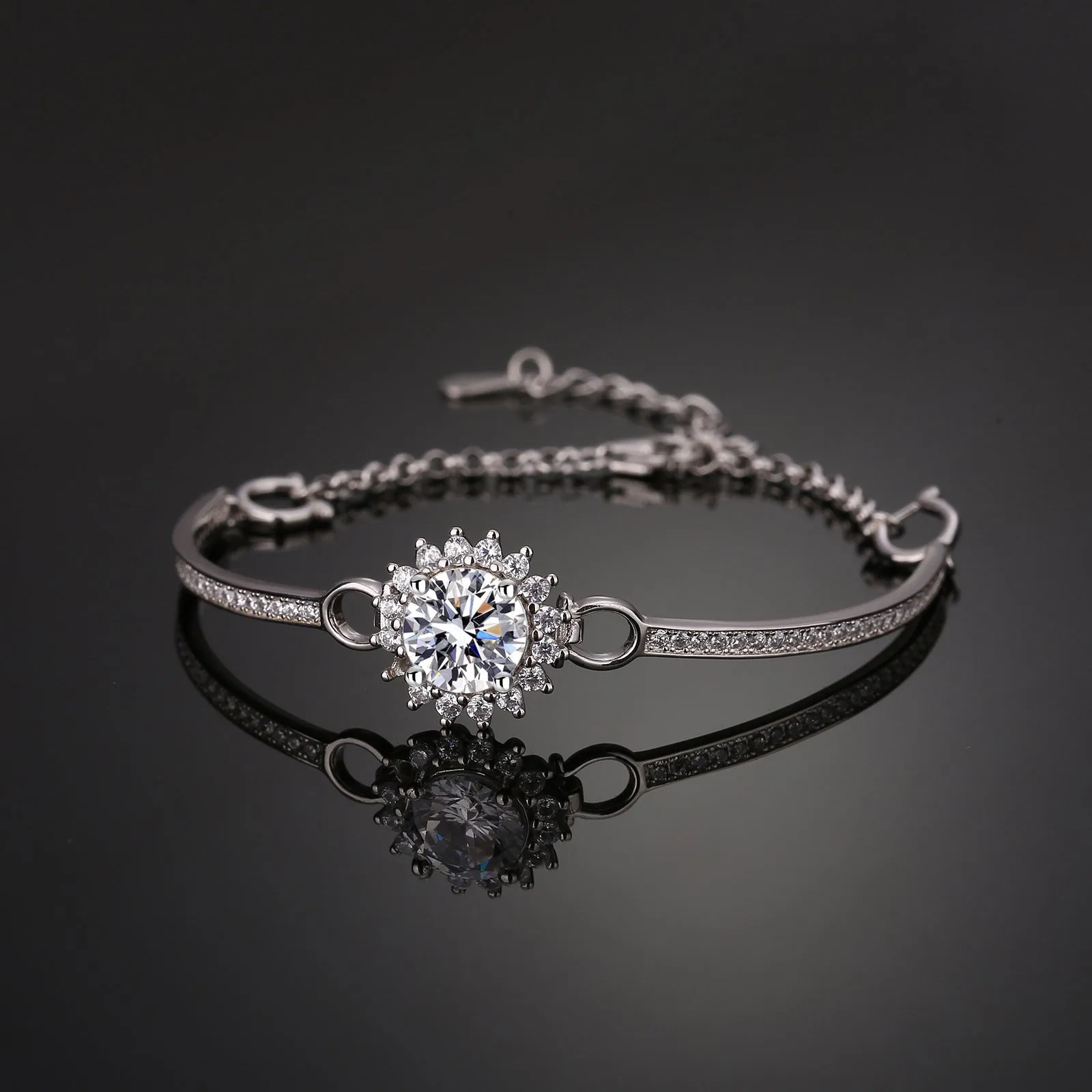 Luxury Sunflower Moissanite Bracelet