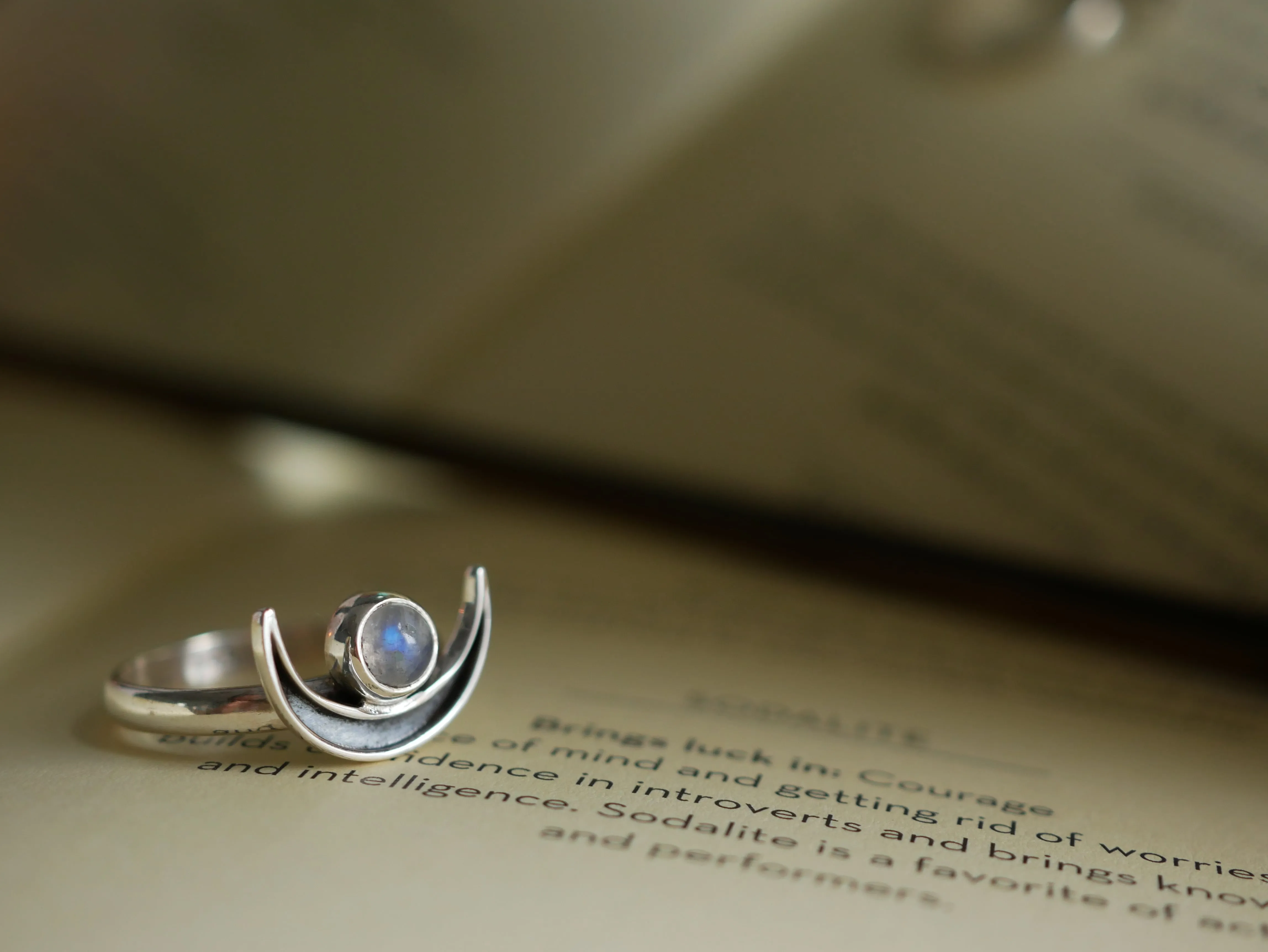 Moonstone Araceli Ring