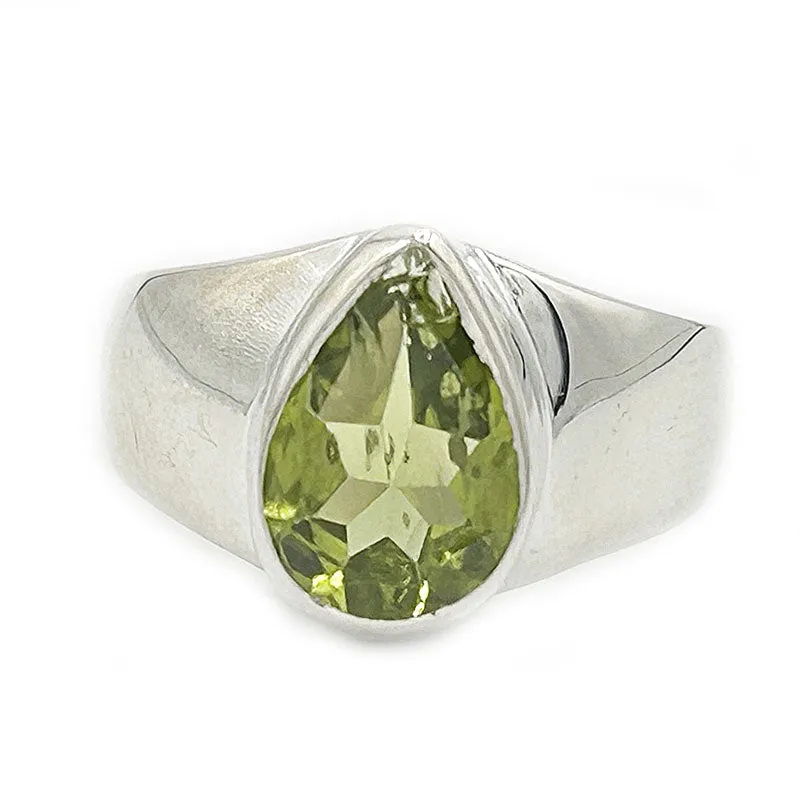 Peridot Teardrop Gemstone Boho Ring