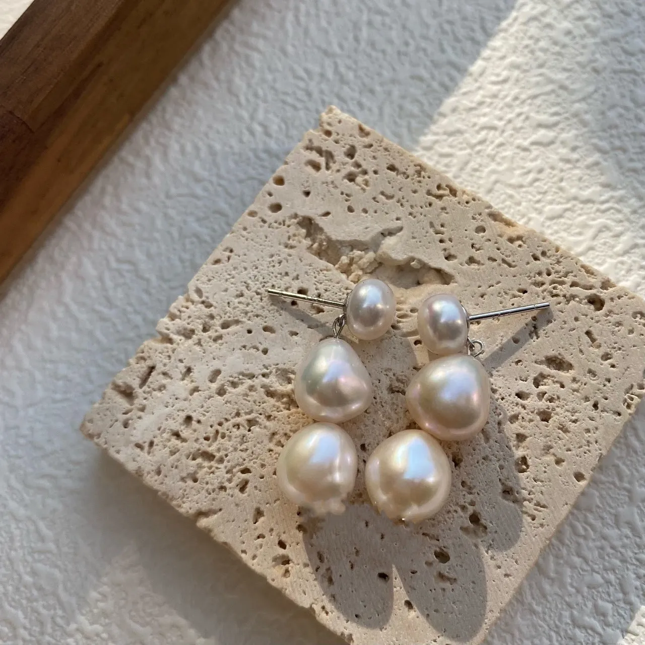 Teardrop Barqoue Pearl Drop Earrings